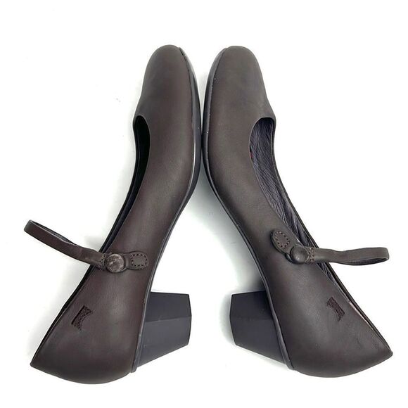 Camper Kim 21241 London Brown Leather
Mary Jane Pumps size 36 US 6 - Picture 5 of 16
